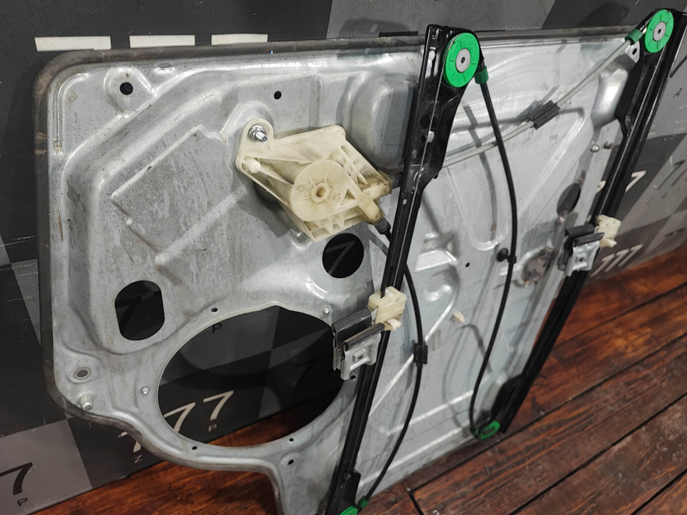 Стеклоподъемник передний левый VW Transporter T6 15-нв Б/У Оригинал 7E1837729AD