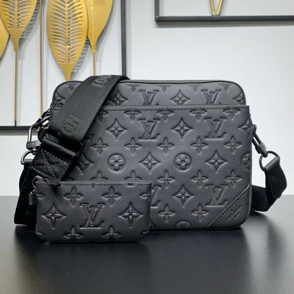 Сумка через плечо/мессенджер Louis Vuitton Trio