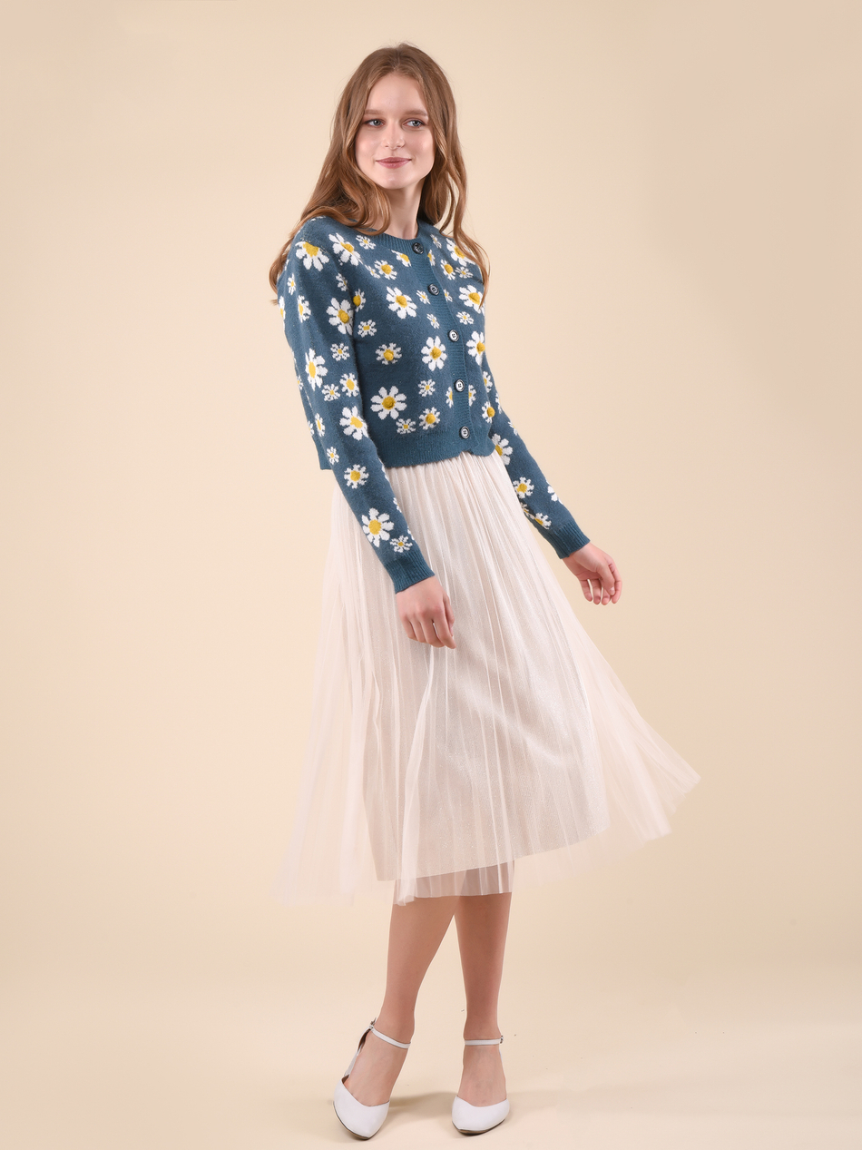 Кардиган женский с объемными ромашками