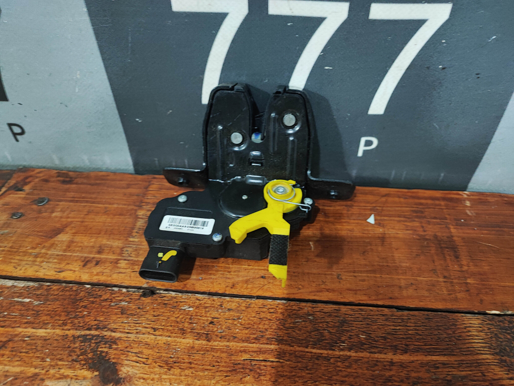 Замок багажника Haval Jolion 21-нв Б/У Оригинал 6305100XNZ01A