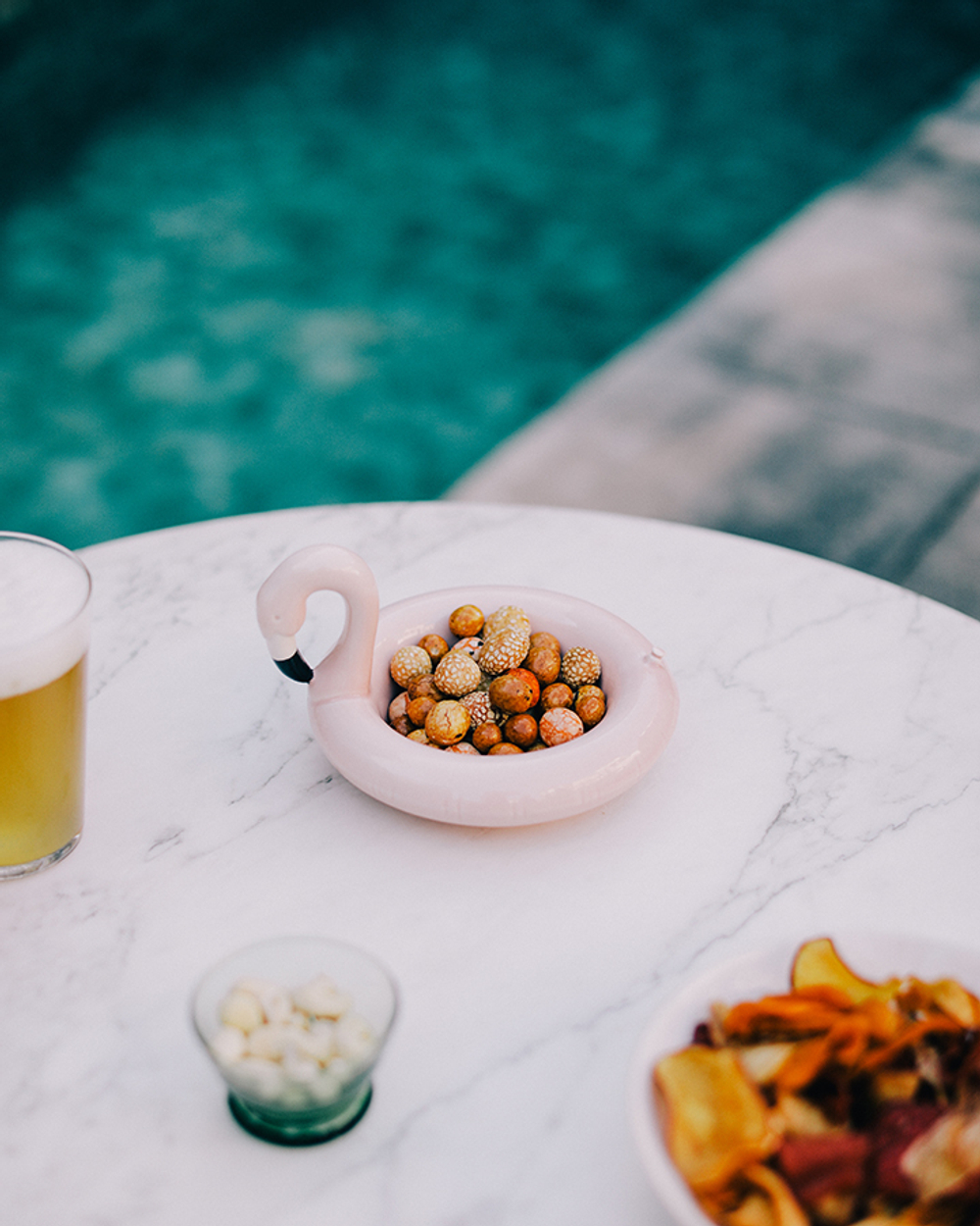 Миска сервировочная керамическая floatie flamingo