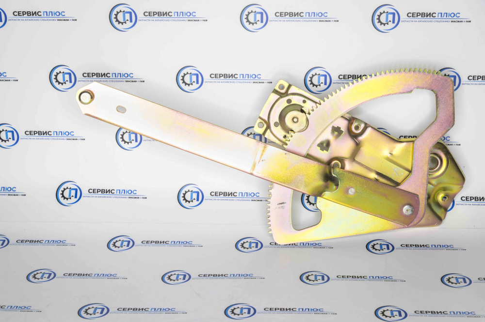 Стеклоподъемник SHAANXI правый 81.62640.6058