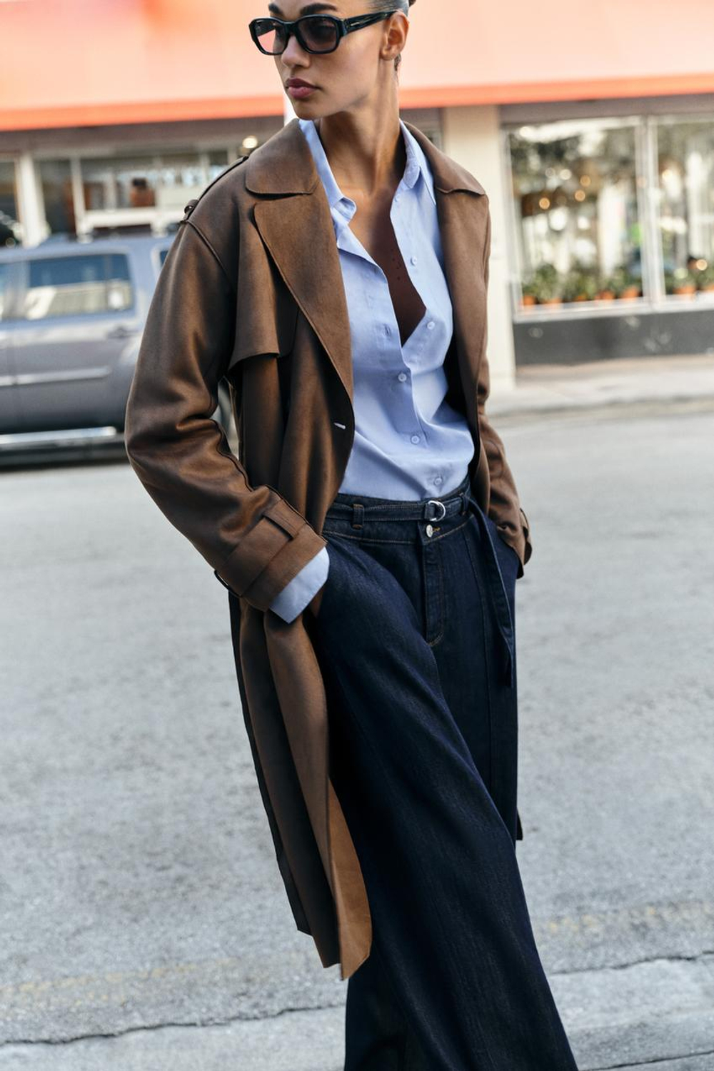 ZARA ДЛИННЫЙ ТРЕНЧ ИЗ ИСКУССТВЕННОЙ ЗАМШИ С ПОЯСОМ, КОРИЧНЕВЫЙ