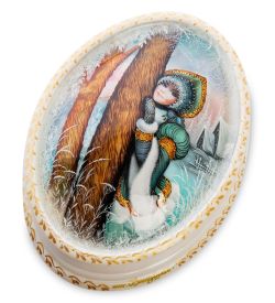 Народные промыслы ШК-18/ 1 Шкатулка «Снегурочка» исп. Веснушка