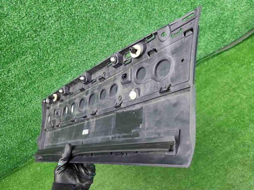 Накладка двери задняя правая RR Vogue 4 L405 12-22