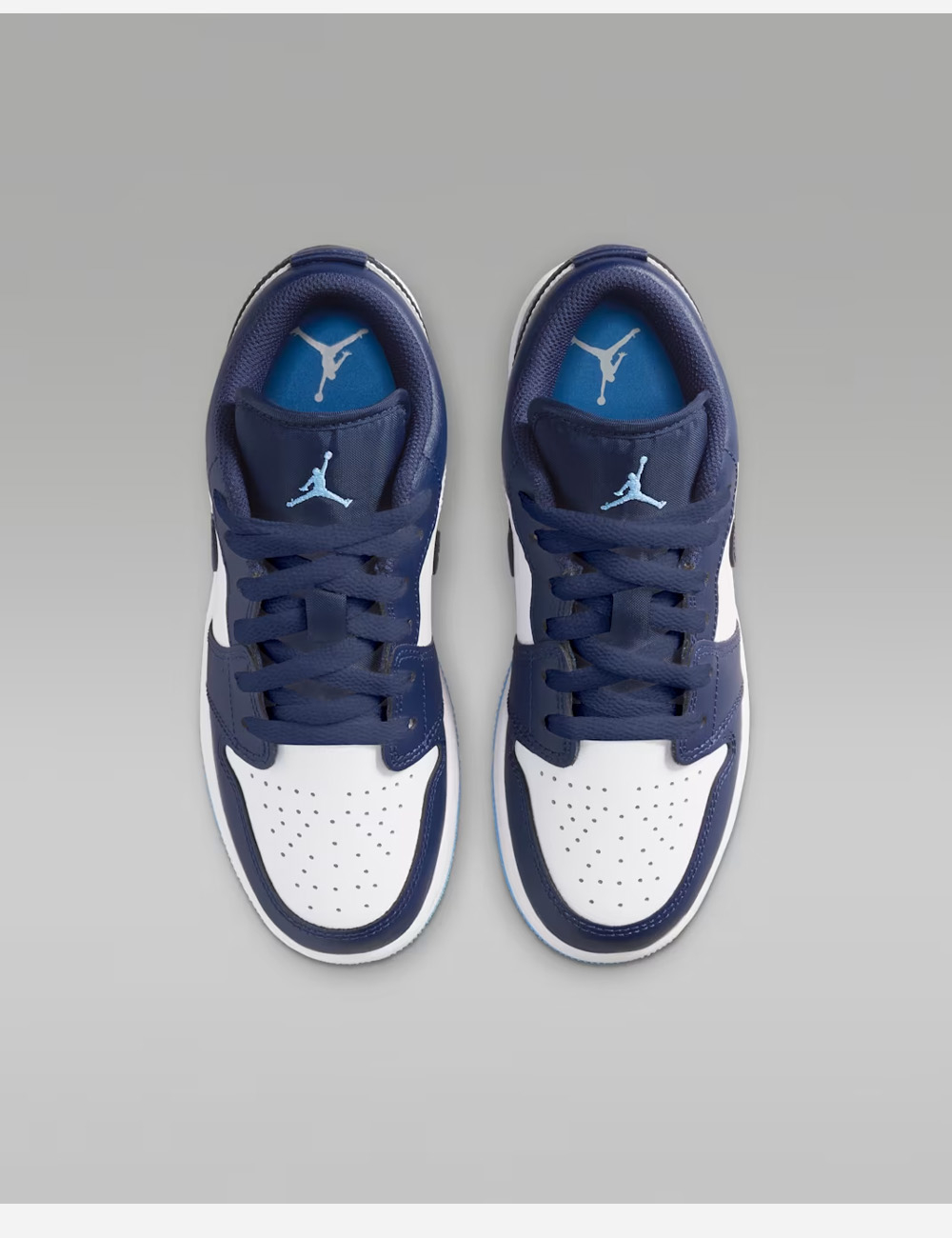 Air Jordan 1 Low "University Blue"