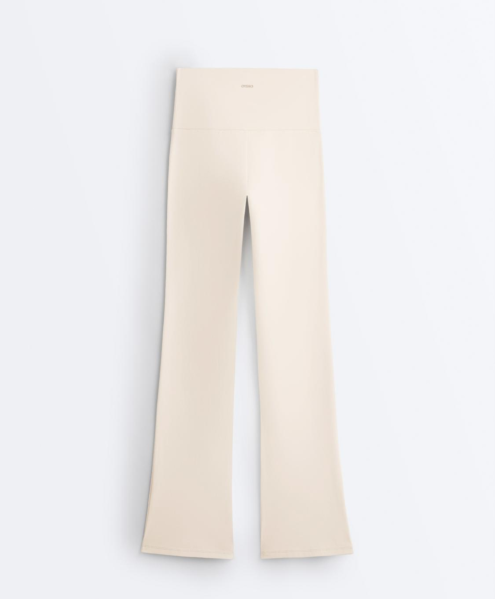 OYSHO Брюки клеш с высокой посадкой Flare Comfortlux High Rise, светло-бежевый