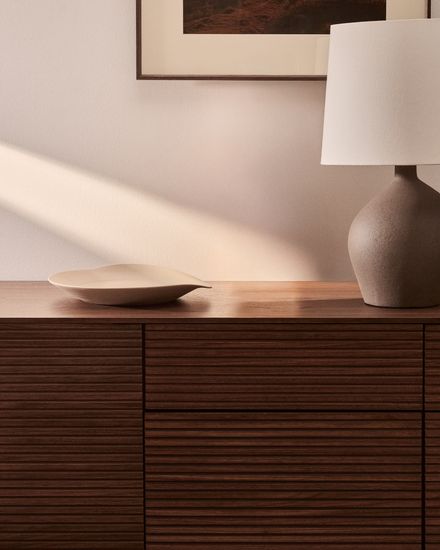 Керамический поднос Ebenor бежевого цвета Ø 30 см