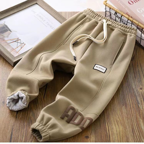 Спортивные штаны