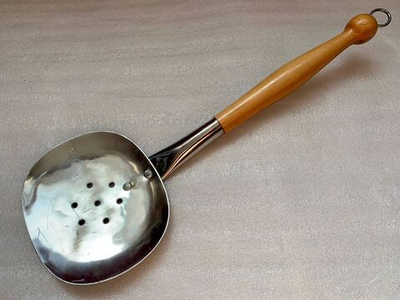 Капкир рукоятка дерево 62 см.