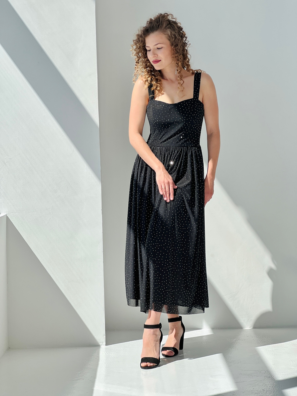 Платье со стразами