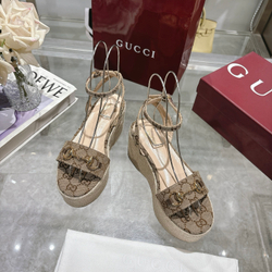 Gucci Horsebit Flatform Sandal
