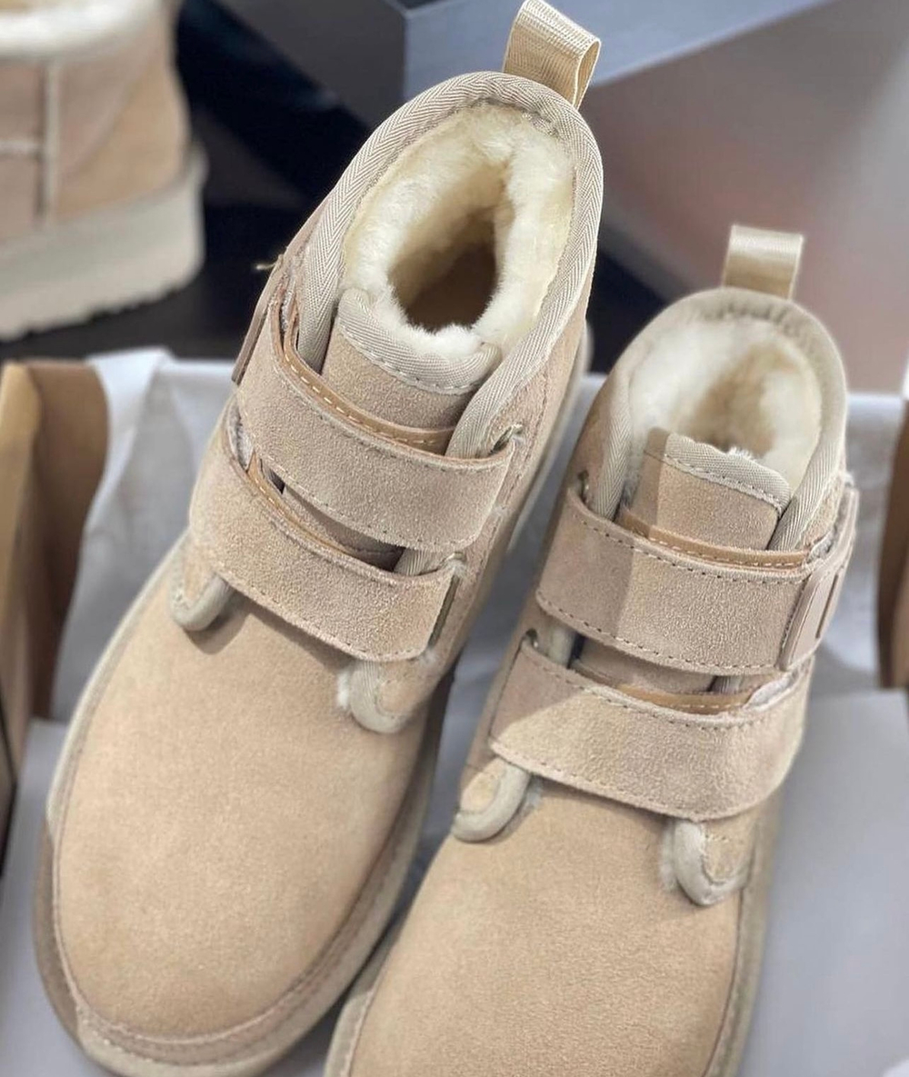 UGG Mini Hi Platform Velcro 2 Beige