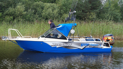 Лодка BERKUT L-Fisher