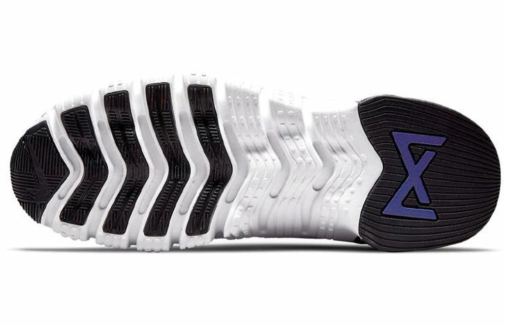 Кроссовки Nike Free Metcon 4