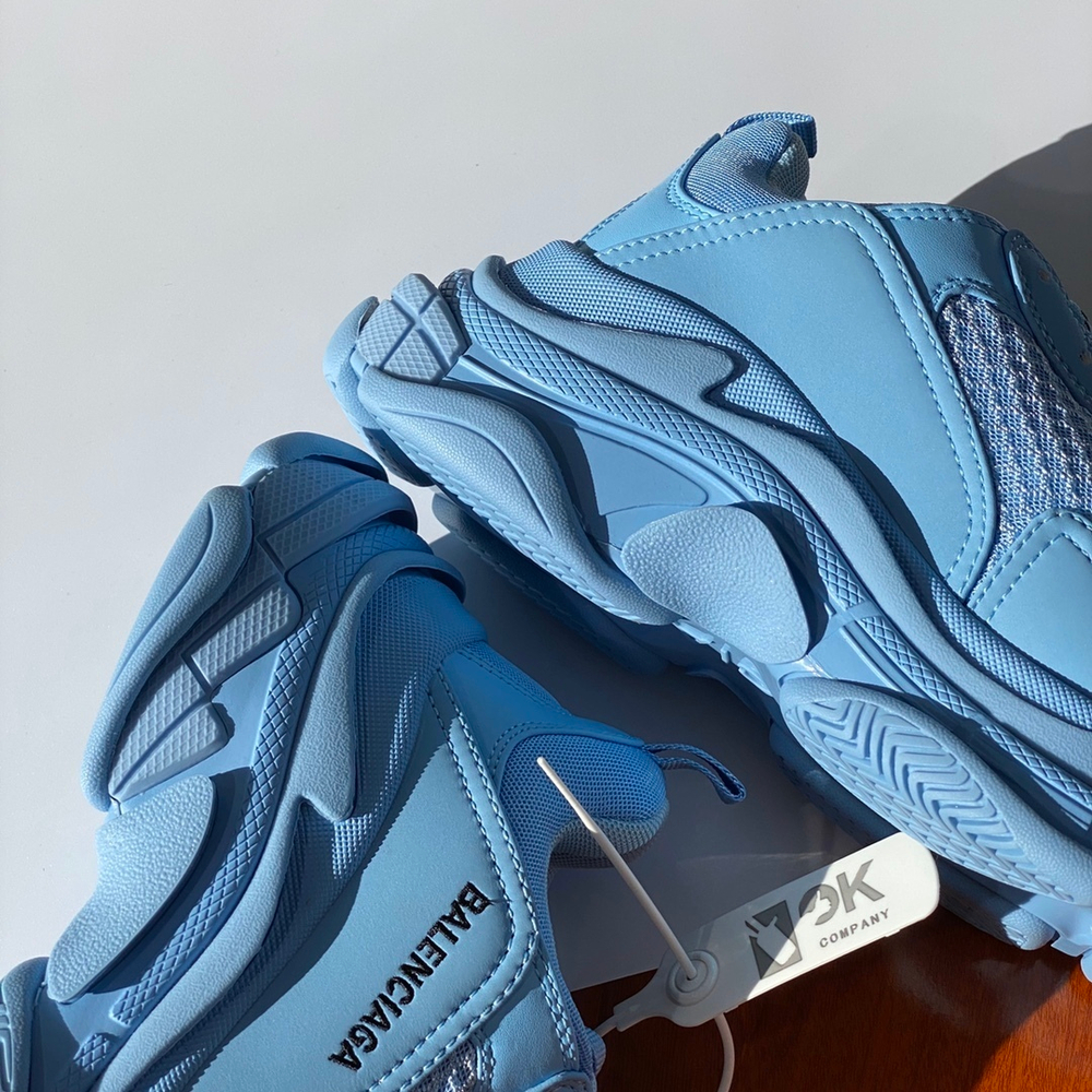 Balenciaga Triple S