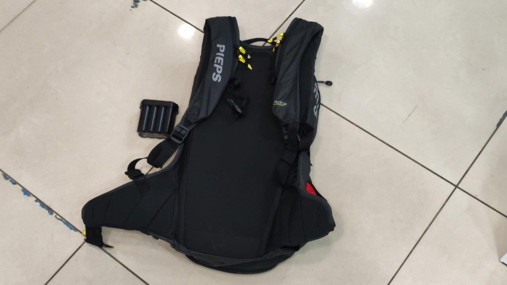 Ремонт акумулятор Black Dimond 28.8В 2Ач