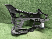 Кронштейн бампера левый Mercedes C w205 18-23 AMG
