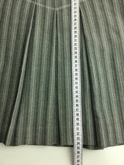 Костюм PERSONAGE серый в полоску 42 размер