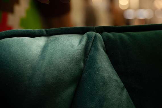 Стул Hush с бирюзовой обивкой