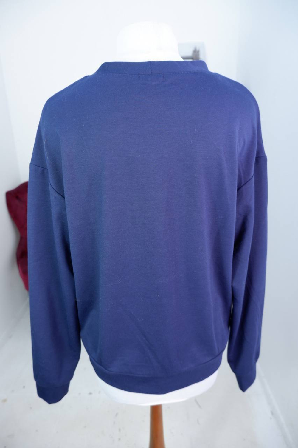 Толстовка Alexandra Kazakova с надписью, маркировка S/M, визуально на 44/46 размер