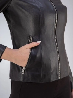 Кожаная куртка демисезонная на молнии