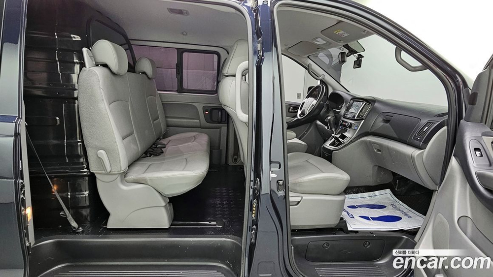 Hyundai The New Grand Starex Van 5인승 (11.2020)