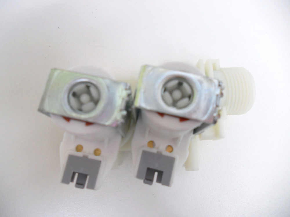 Клапан 2W90 для стиральной машины Аристон / Индезит