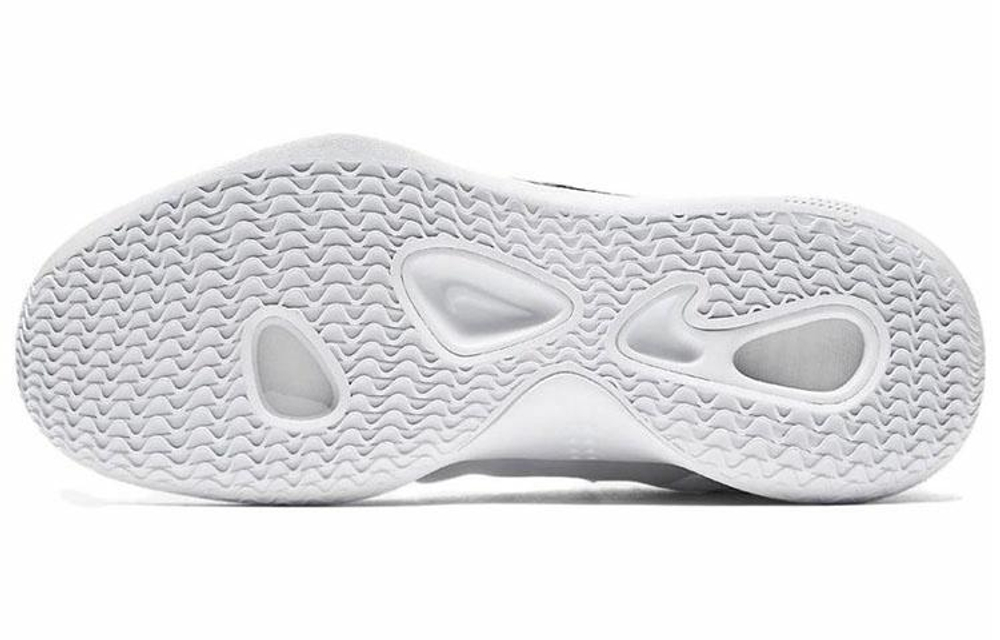 Кроссовки Nike