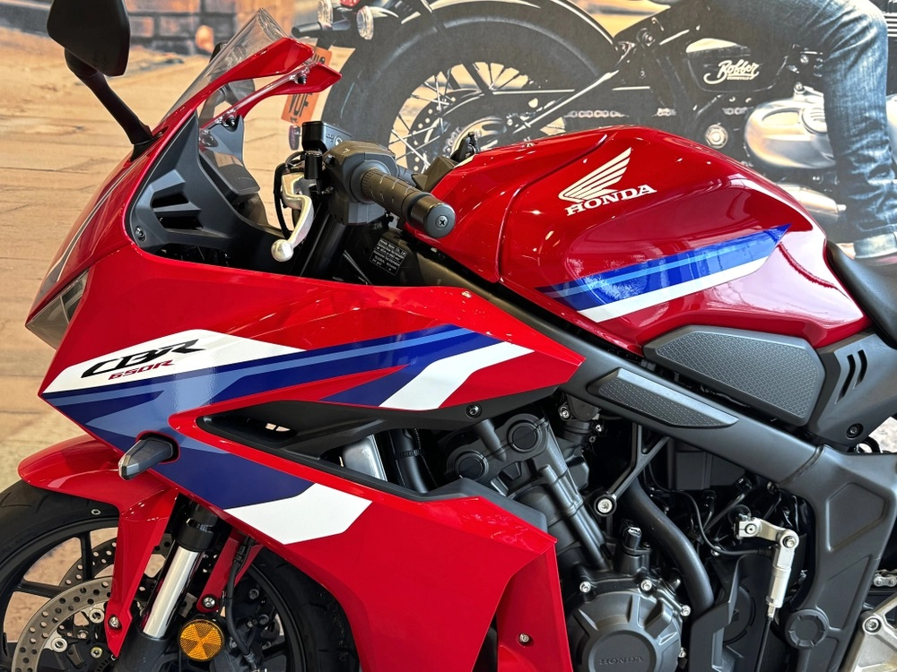 Honda CBR 650R, 2024