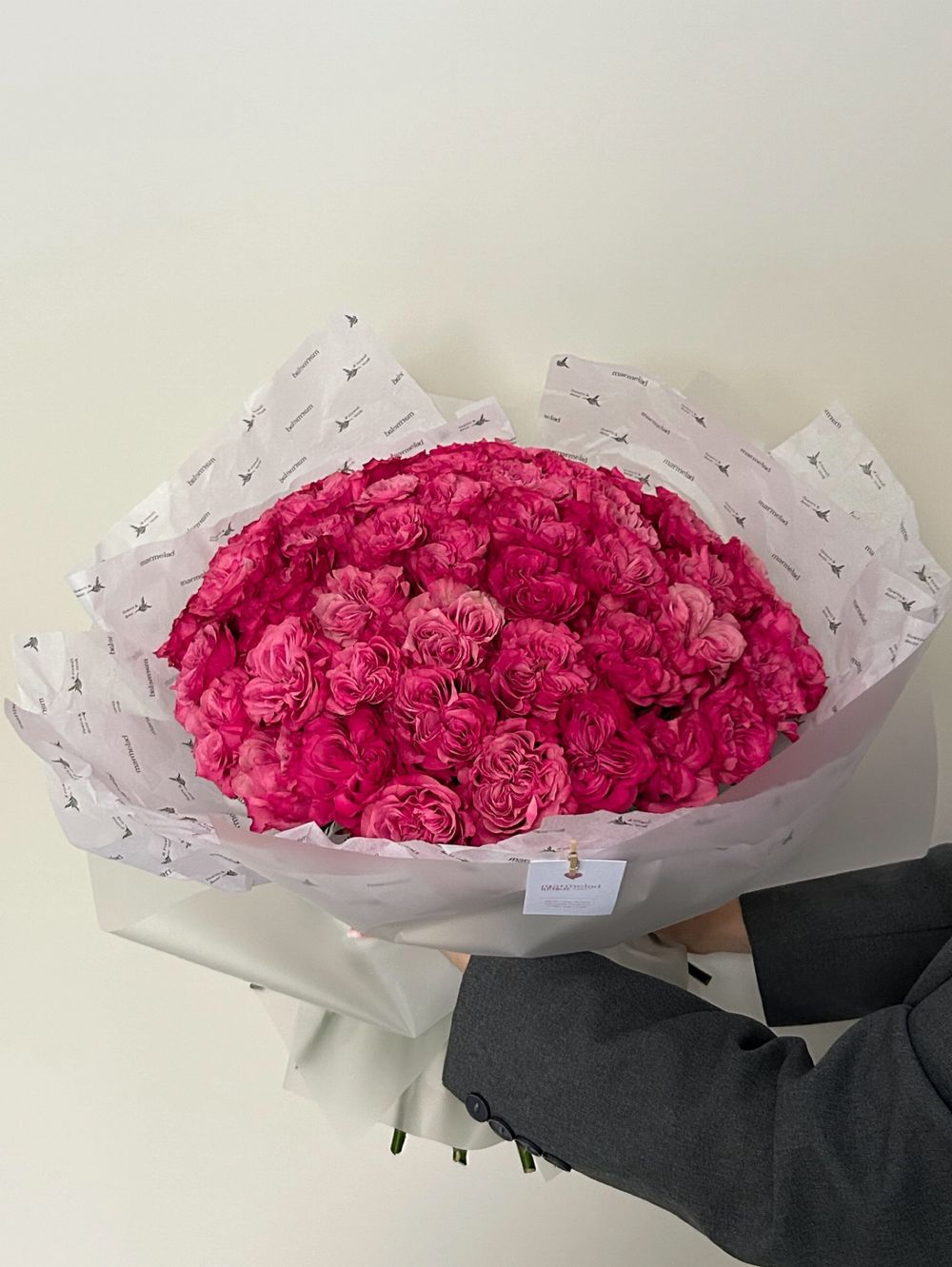 Моно букет из пионовидной розы Кантри блу 51 шт