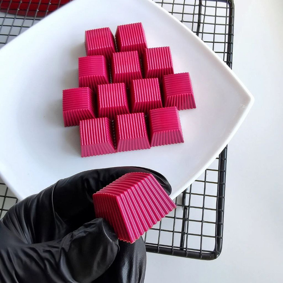 346 | Форма для шоколадных конфет (275*175 мм)