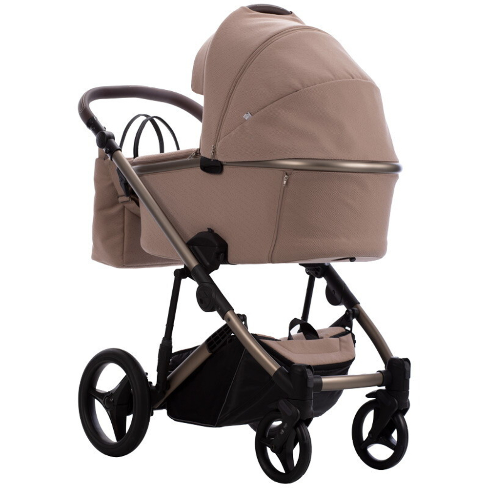 Детская коляска Bebetto Loren Sand 3 в 1 с автокреслом Avionaut Cosmo 02 бежевый