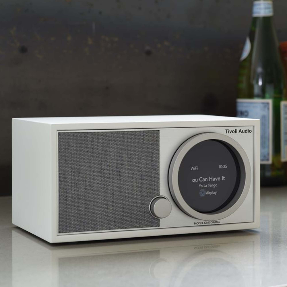 Tivoli Model One Digital Gen 2 White — цифровой радиоприемник с Wi-Fi и стримингом