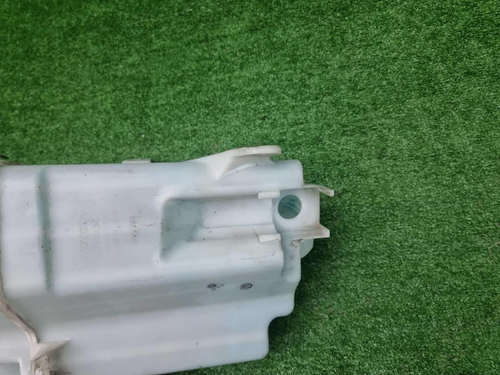 Бачок омывателя Toyota RAV 4 ca40 (2012-2015)