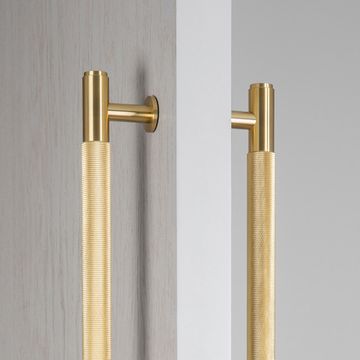Ручка скоба Buster + Punch Pull Bar Double-Sided Brass