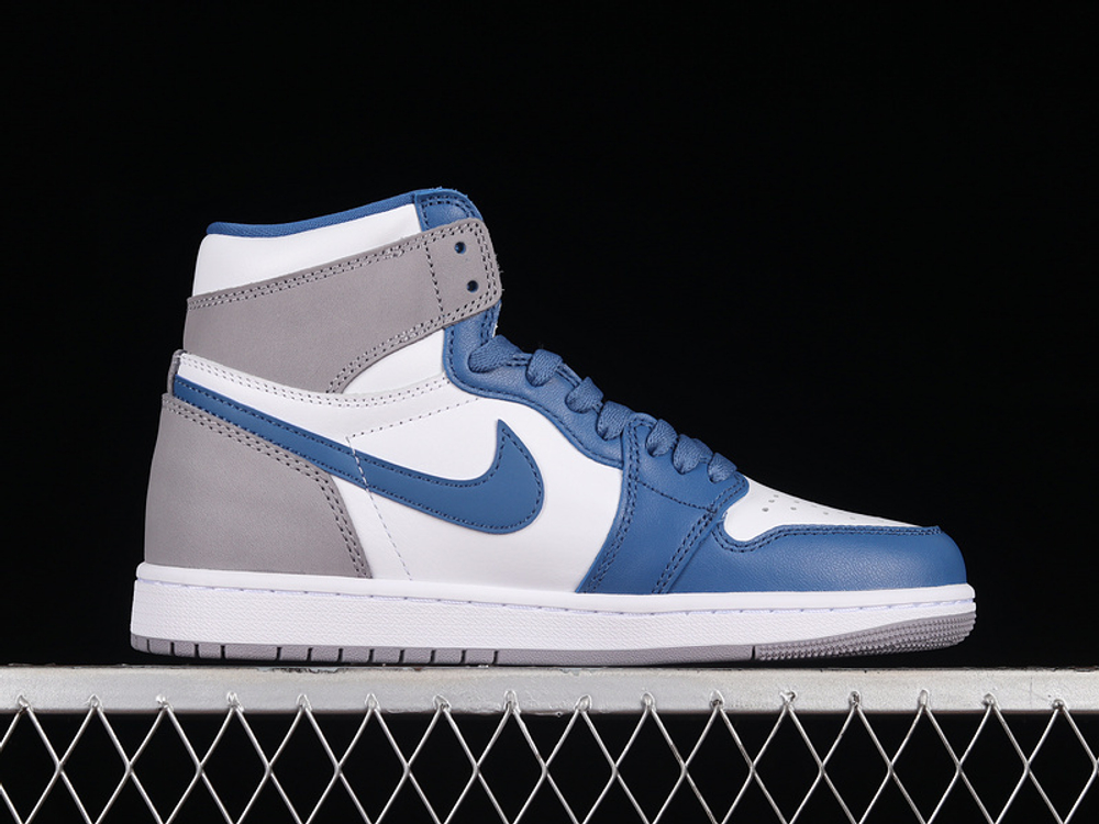 Air Jordan 1 Retro High OG True Blue