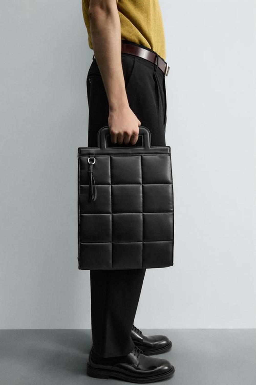 ZARA СТЕГАНАЯ СУМКА, ЧЕРНЫЙ