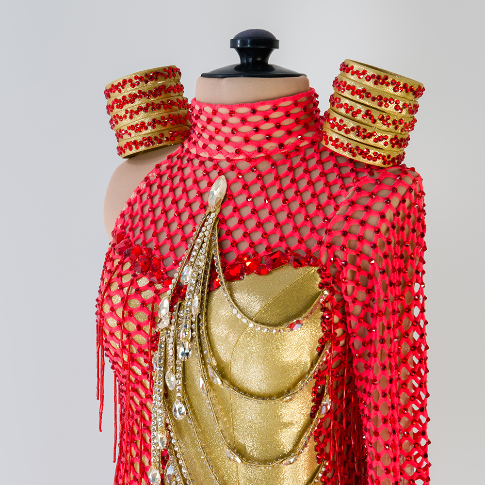 пошив платьев для танцев