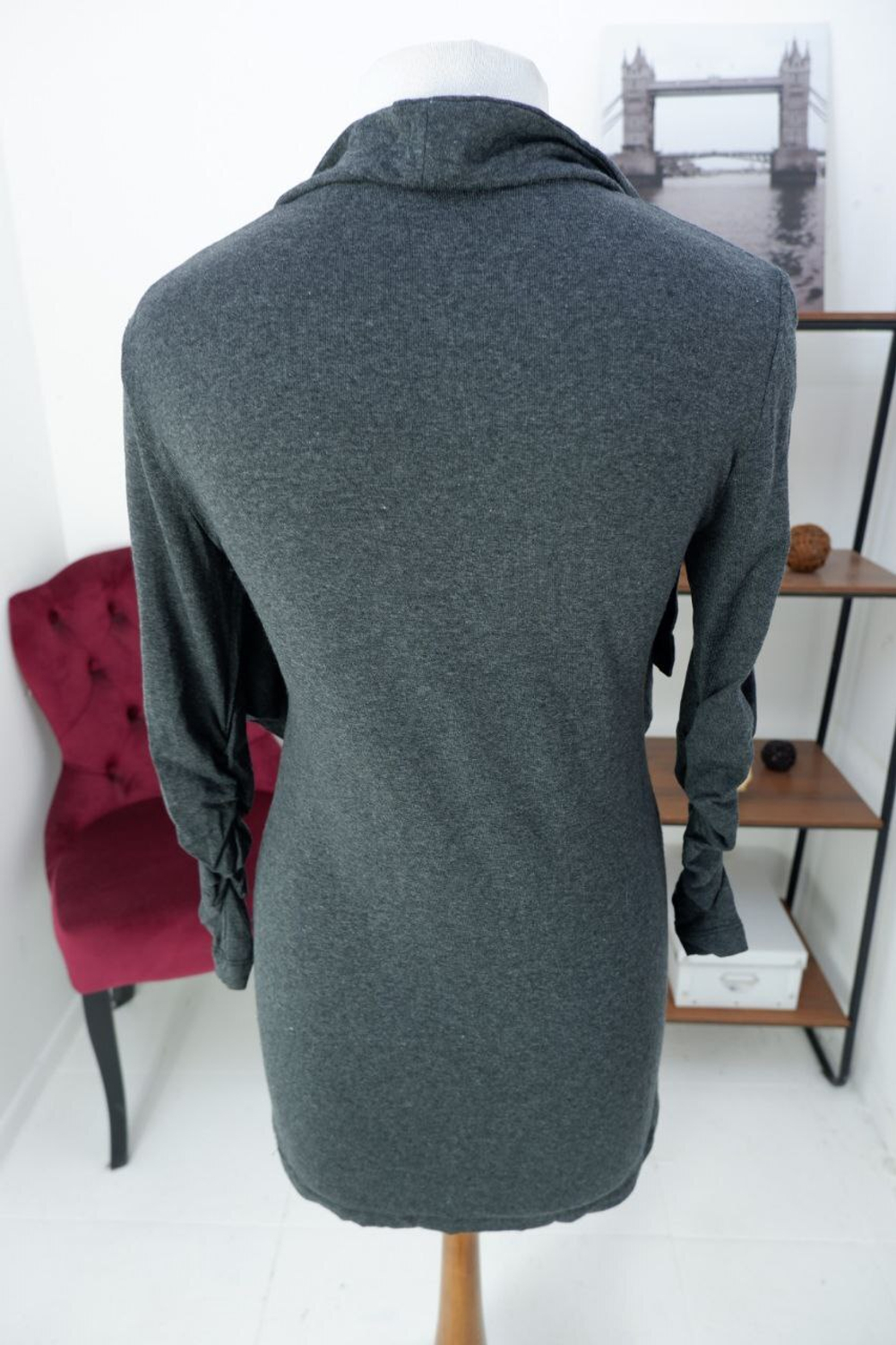 Джемпер Samara из вискозы красивый 40 размер