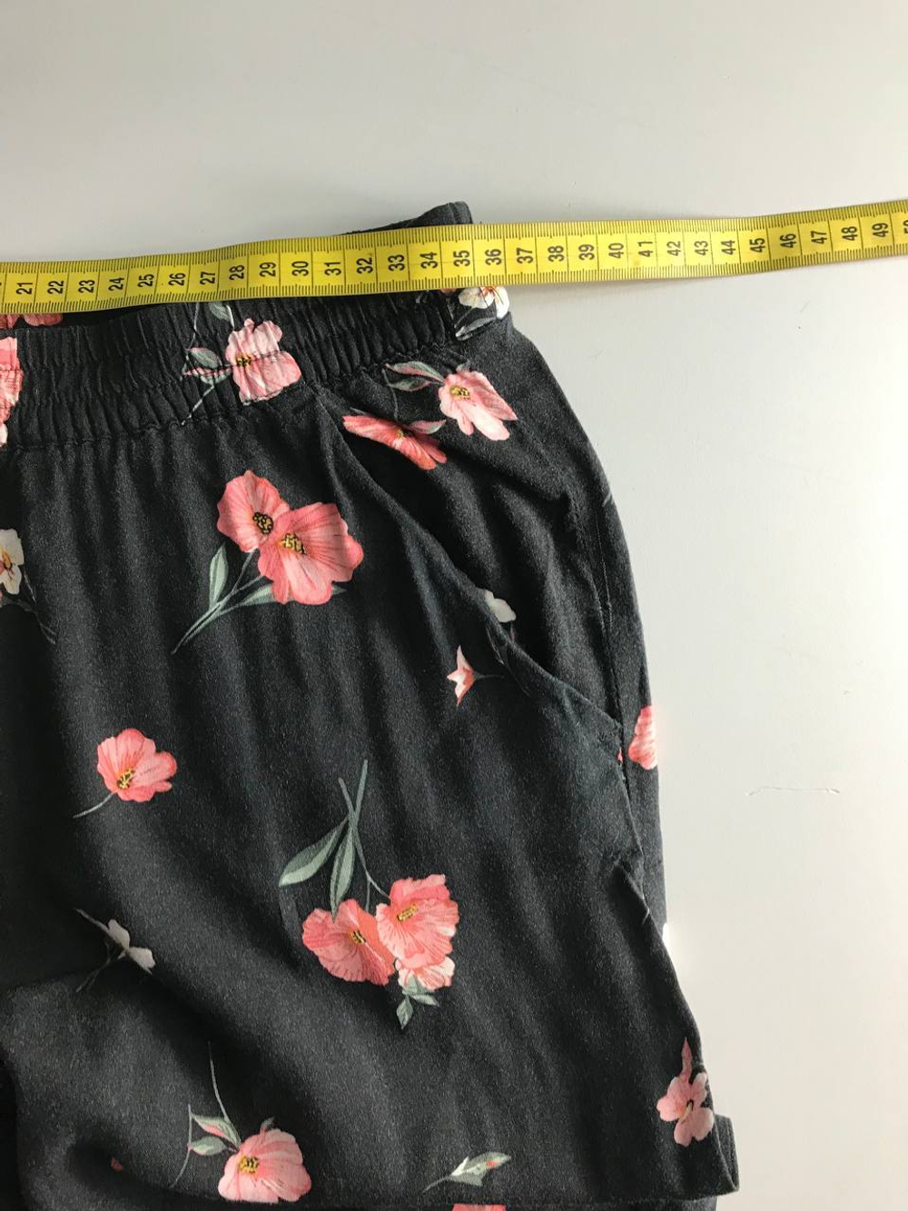 Брюки H&M летние, маркировка 36, визуально на 42 размер