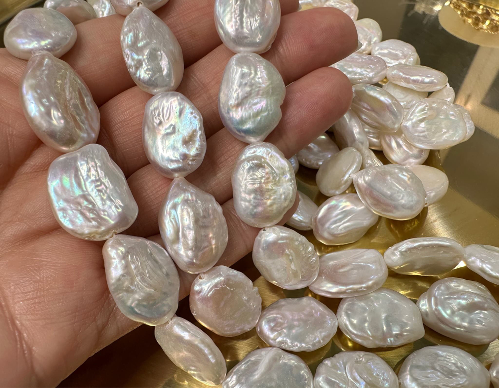 Жемчуг овальный барочный 13-18мм (1шт)