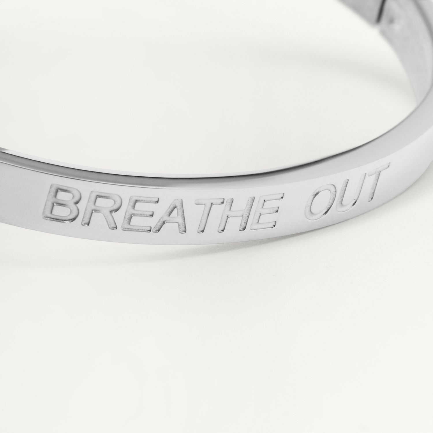 Браслет Breathe Out (Выдохни)