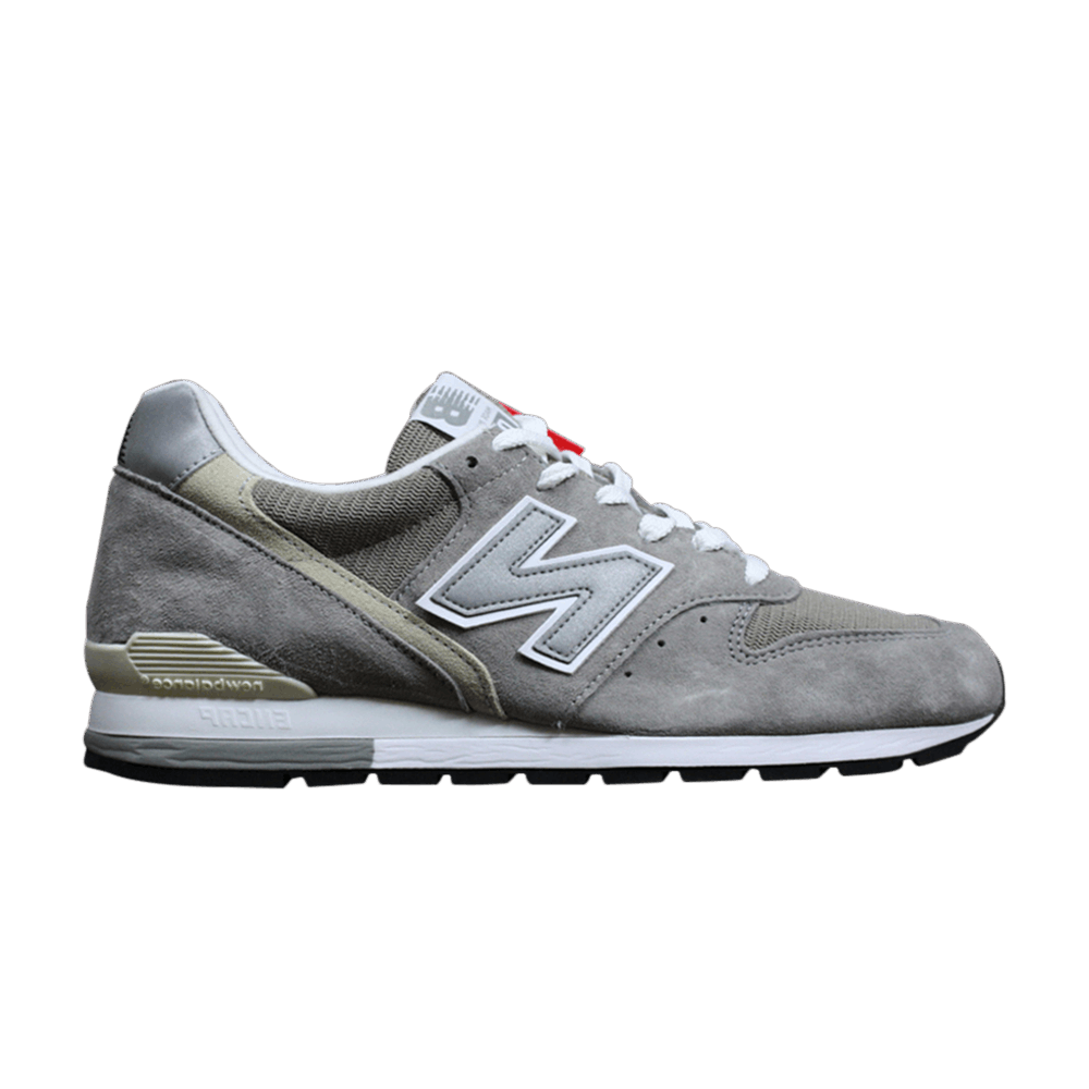 996 suede new balance 2025