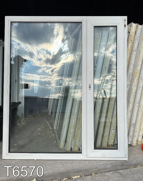 Окно Пластиковое Б/У 1540(в) x 1330(ш)