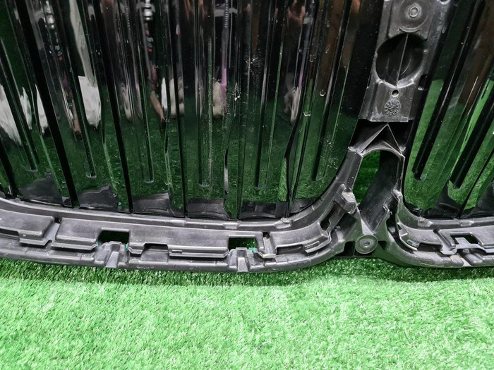 Решетка радиатора BMW X5 G05 (2023-н.в.)