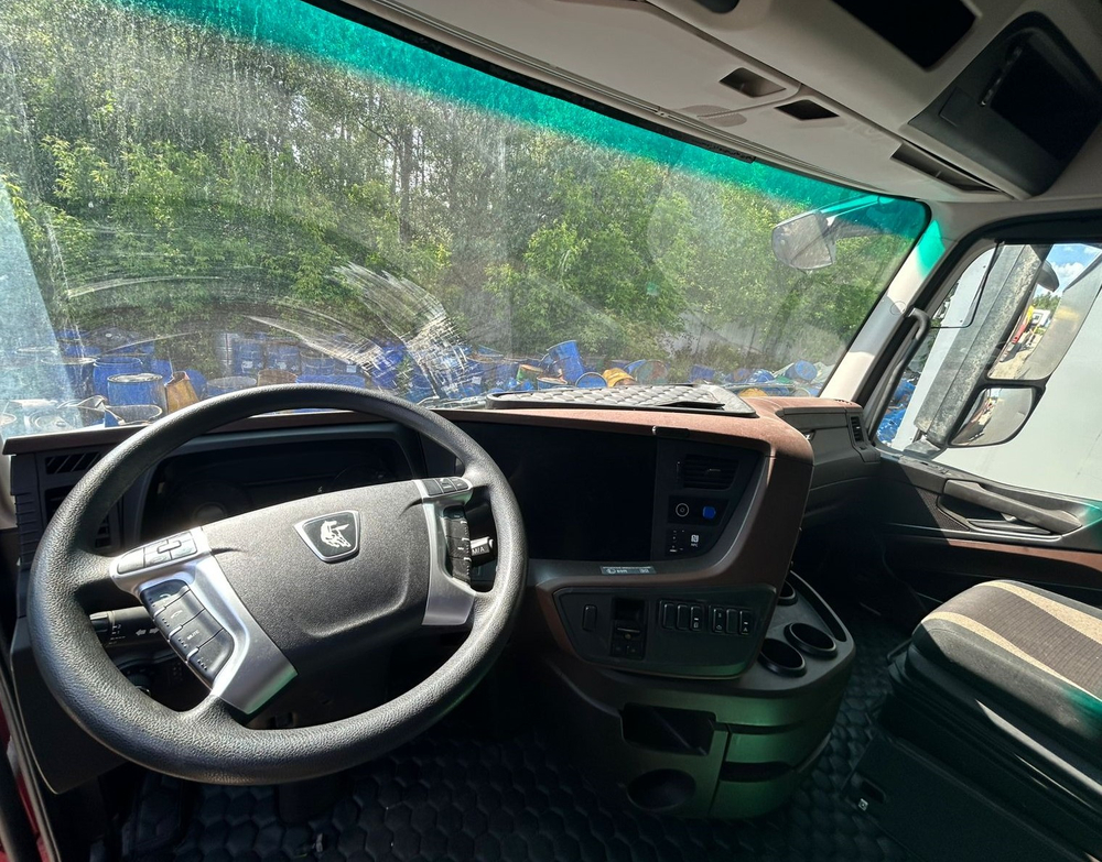 КамАЗ 54901 4x2 Седельный тягач 54901-70014-94 (Дизельный, 12,0 л, 450 л.с., АТ)