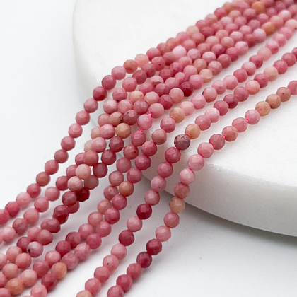 "Родонит" граненый бусины (мусковит с альбитом), диаметр около 2,5 мм, цена за нить 38 см