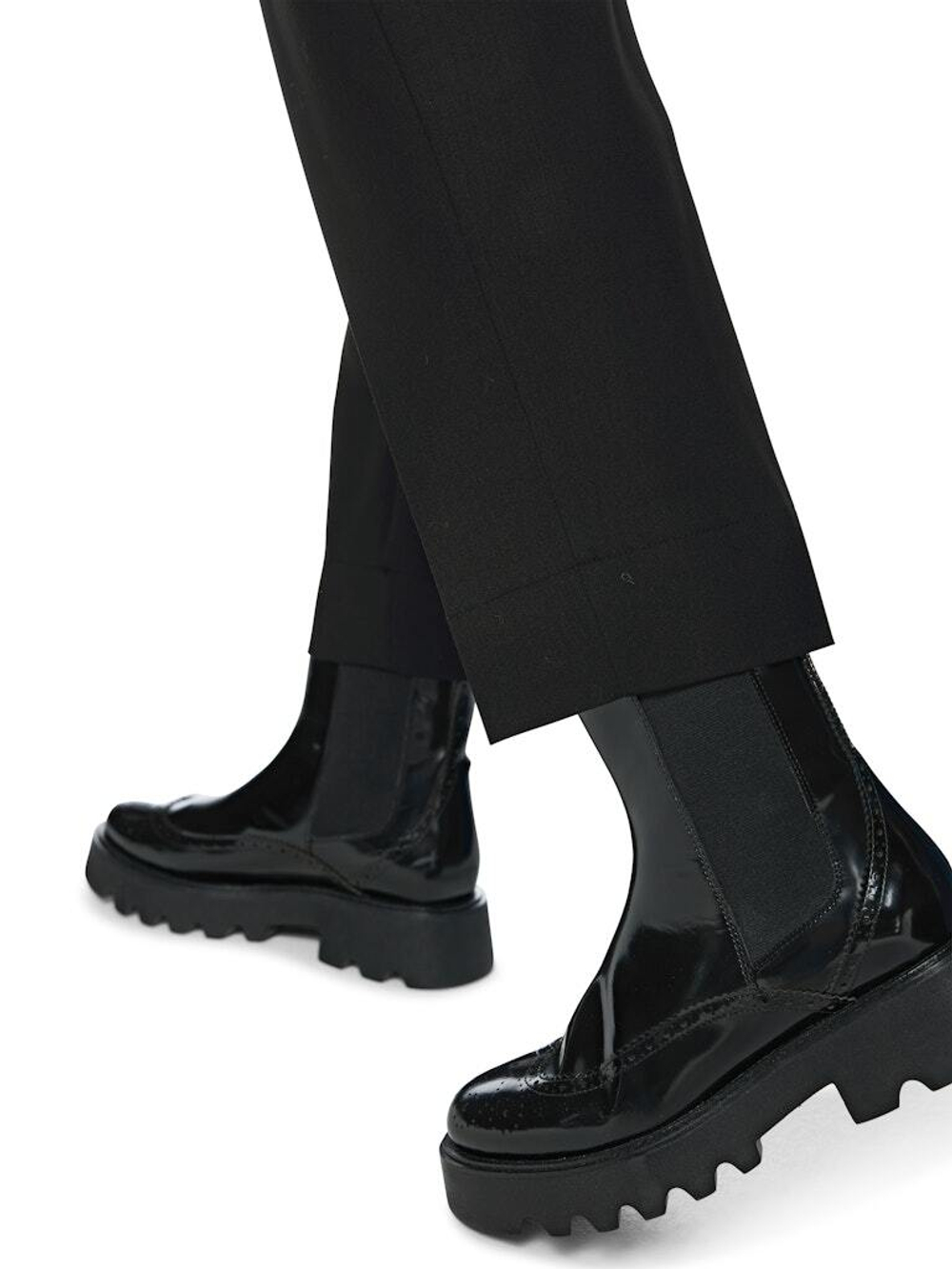 Marc-Cain-Sp_HerbstWinter-2025_900_ZS-81.43-W46_4