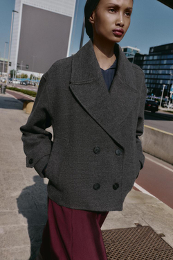 ZARA КОРОТКОЕ ДВУБОРТНОЕ ПАЛЬТО ИЗ МЯГКОЙ ТКАНИ, СЕРЫЙ